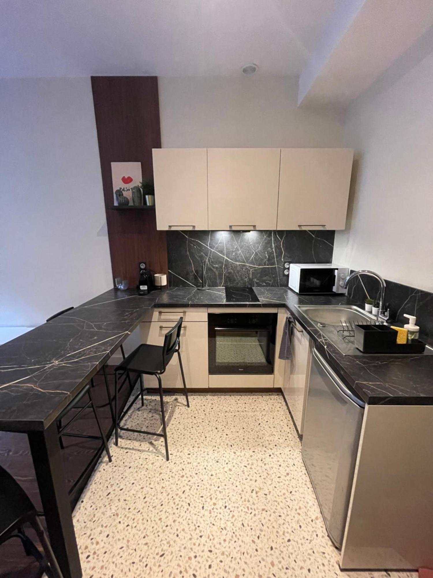 Au Coeur Du Centre De Apartamento Carcasona